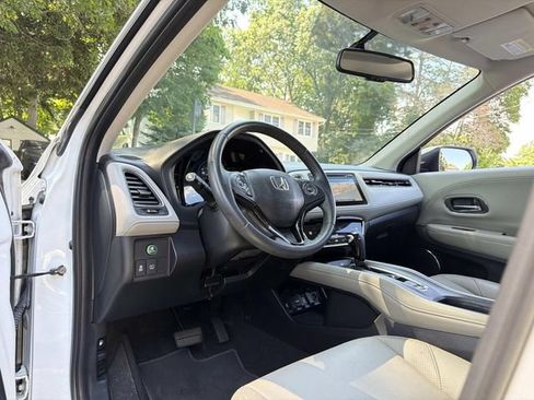 Used 2018 Honda HR-V EX-L image 27