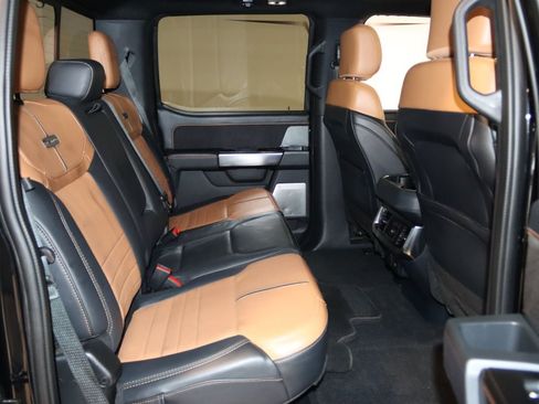Used 2023 Ford F250 Platinum w/ FX4 Off-Road Package AWD/4WD image 77