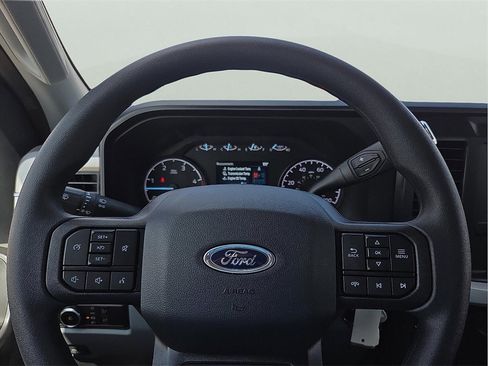 New 2025 Ford F250 XLT w/ 360-Degree Camera Package image 17