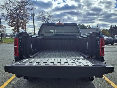 Certified 2025 RAM 1500 Limited image 12