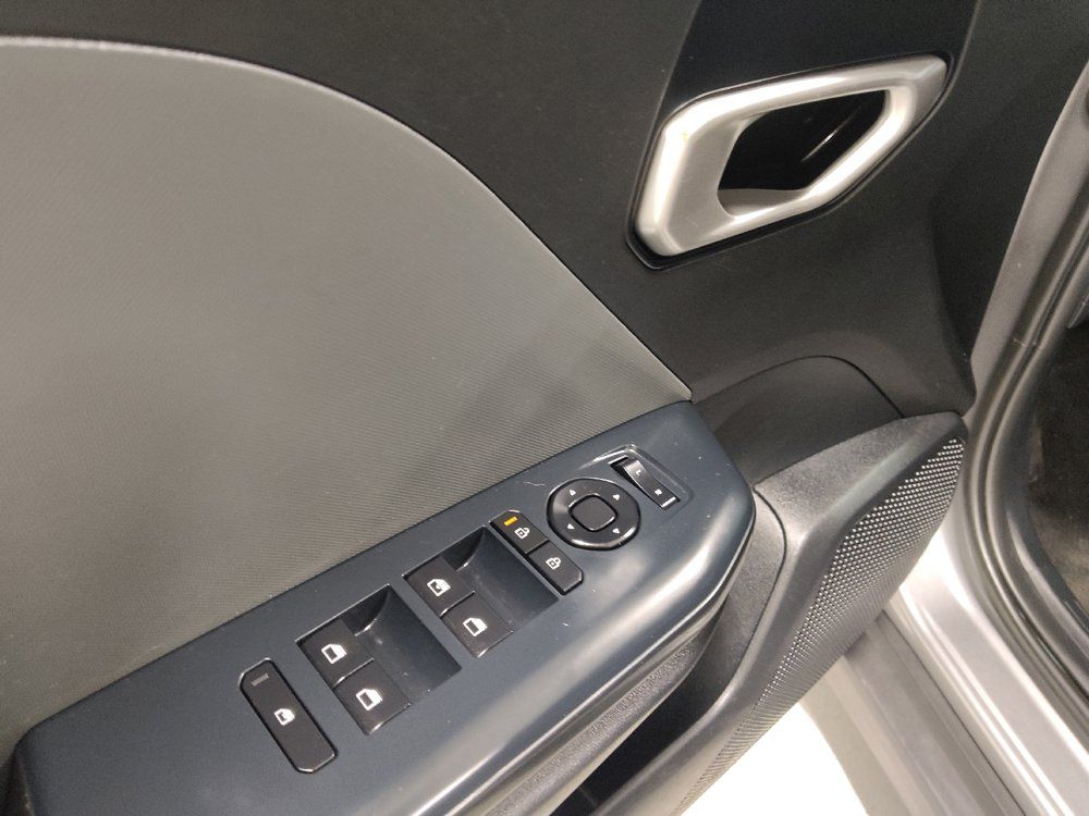 Used 2025 Kia K4 FWD image 27