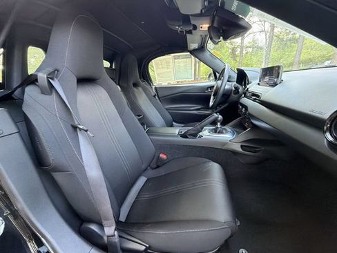Used 2025 MAZDA MX-5 Miata Sport RWD image 27