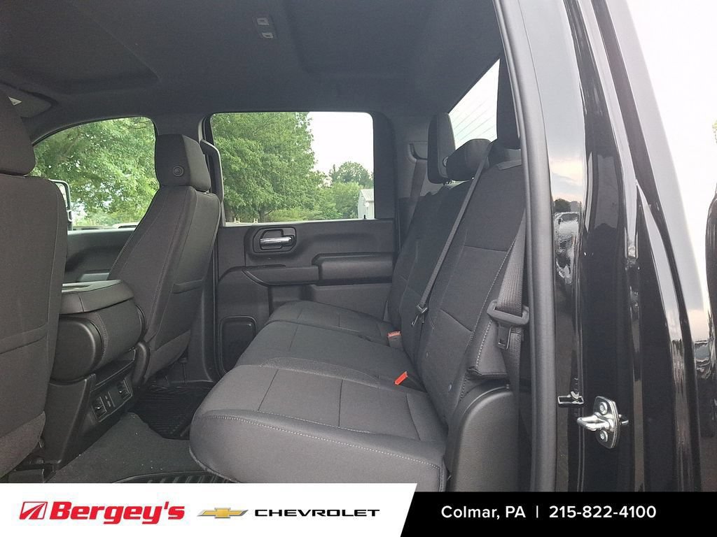New 2026 Chevrolet Silverado 2500 Custom w/ Custom Value Package AWD/4WD image 7