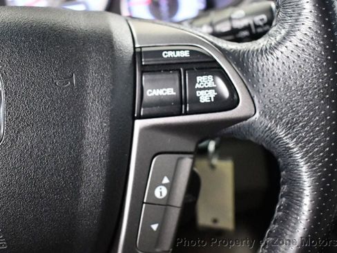 Used 2015 Honda Pilot Touring image 36