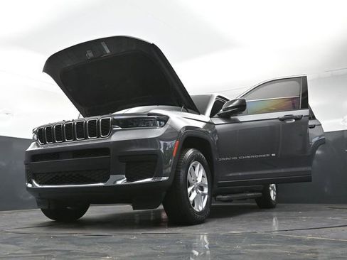 Used 2023 Jeep Grand Cherokee L Laredo w/ Luxury Tech Group I AWD/4WD image 47