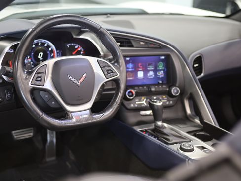 Used 2016 Chevrolet Corvette Z06 w/ 3LZ Preferred Equipment Group RWD image 37