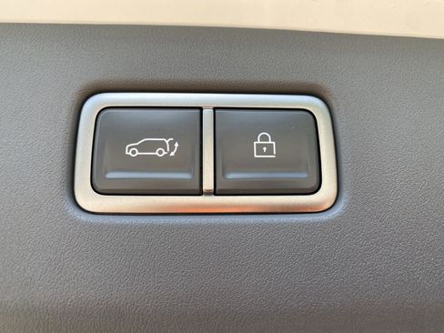 New 2026 Kia EV9 Wind image 9