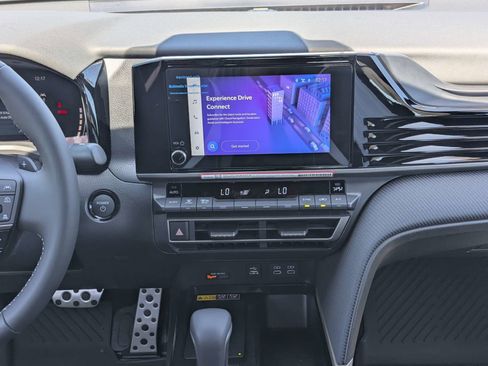 New 2026 Toyota Camry SE FWD image 17