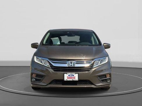 Used 2018 Honda Odyssey EX image 3