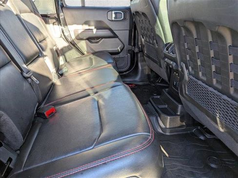 Used 2023 Jeep Wrangler Rubicon w/ Cold Weather Group image 21