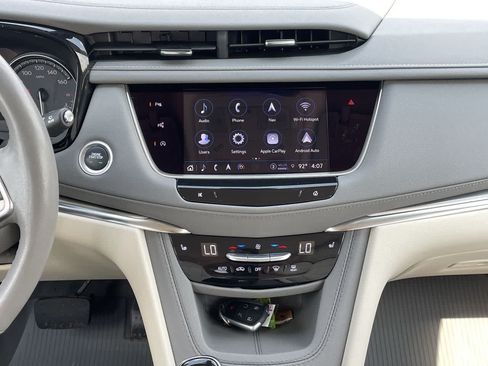 Certified 2024 Cadillac XT5 Premium Luxury w/ Technology Package AWD/4WD image 13