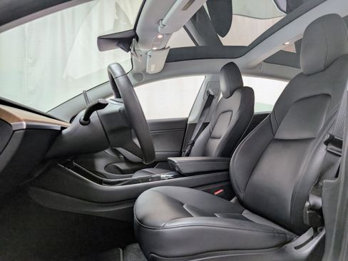 Used 2020 Tesla Model 3 Performance image 15