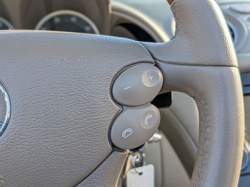 Used 2008 Mercedes-Benz SL 550 SL 550 image 21