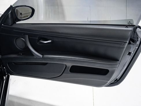 Used 2011 BMW M3 Coupe image 33