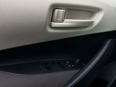 New 2026 Toyota Corolla LE image 18