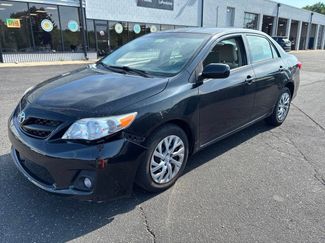 Used 2012 Toyota Corolla LE FWD video 1