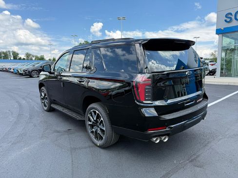 New 2026 Chevrolet Tahoe RST w/ Sun And Tow Package AWD/4WD image 3