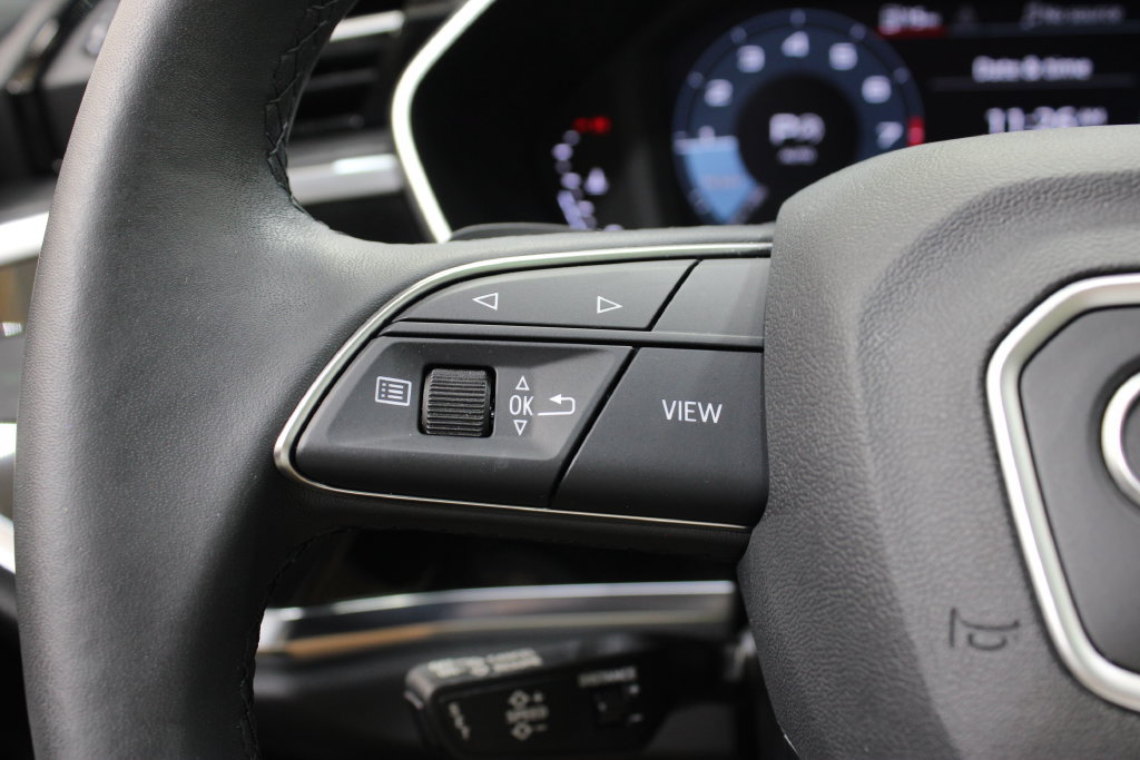 Used 2025 Audi Q3 2.0T Premium Plus AWD/4WD image 27