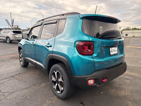 Used 2020 Jeep Renegade Trailhawk w/ Cold Weather Group image 9
