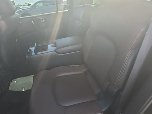 Used 2023 INFINITI QX80 Premium Select w/ Cargo Package AWD/4WD image 6