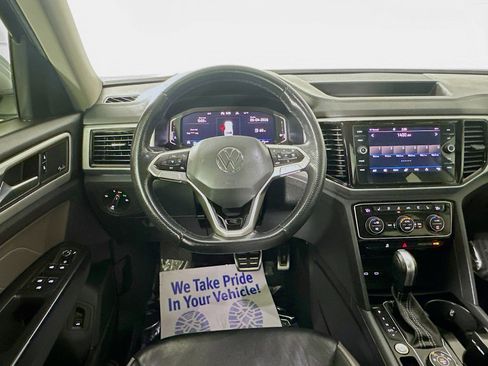 Used 2021 Volkswagen Atlas SEL Premium AWD/4WD image 2