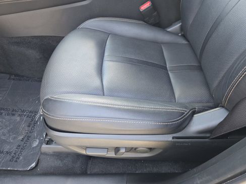 Used 2024 MAZDA CX-90 Plug-In Hybrid w/ Preferred AWD/4WD image 16