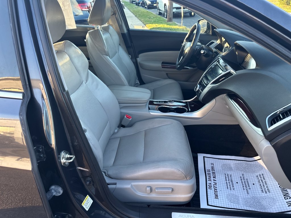 Used 2016 Acura TLX w/ Technology Package AWD/4WD image 21