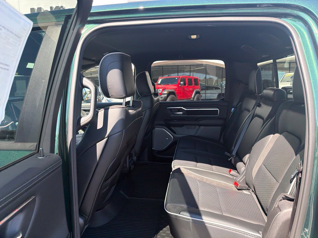 New 2027 RAM 1500 Laramie AWD/4WD image 13