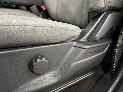 Used 2022 Ford F150 XLT image 28