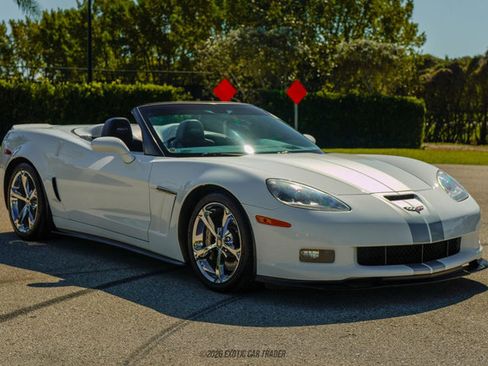 Used 2013 Chevrolet Corvette Grand Sport w/ 4LT Preferred Equipment Group image 12