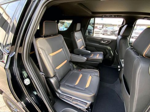 Used 2023 GMC Yukon AT4 w/ AT4 Premium Package image 20