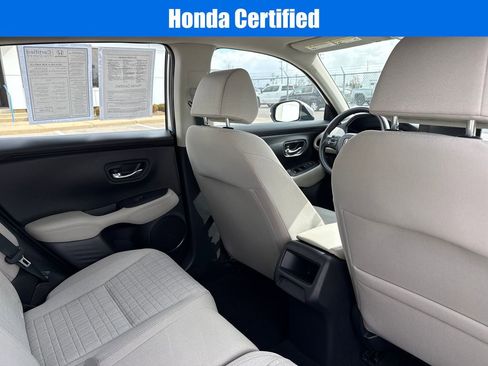 Certified 2024 Honda HR-V LX image 10