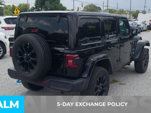 Used 2024 Jeep Wrangler Unlimited Sahara AWD/4WD image 3