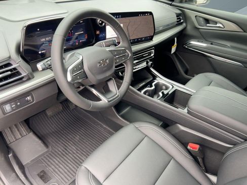 New 2026 Chevrolet Traverse LT w/ Midnight/Sport Edition image 4