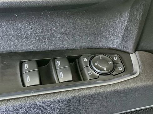 Used 2025 GMC Sierra 1500 SLT AWD/4WD image 20