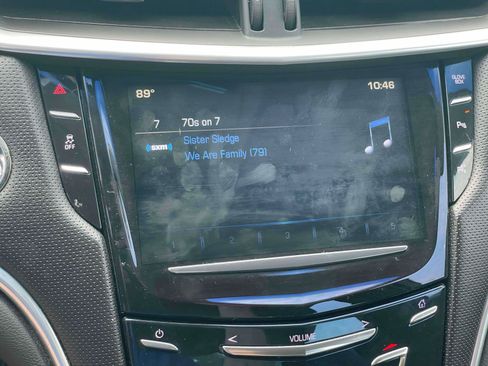 Used 2017 Cadillac XTS Luxury FWD image 19
