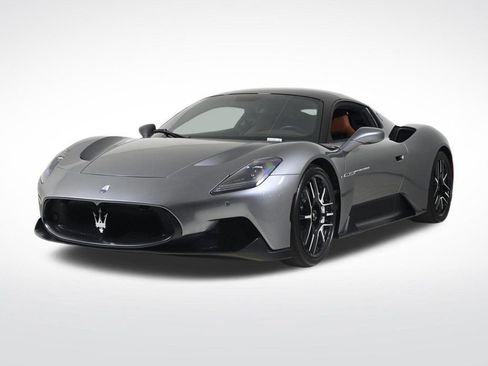 Used 2022 Maserati MC20 Coupe image 1