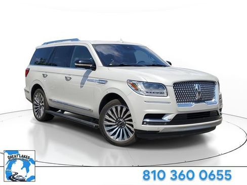 Used 2019 Lincoln Navigator Reserve AWD/4WD image 1