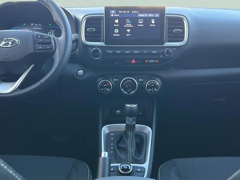 New 2026 Hyundai Venue SEL FWD image 22
