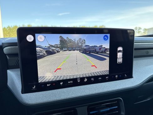 Used 2025 Ford Maverick XLT w/ Equipment Group 301A image 20