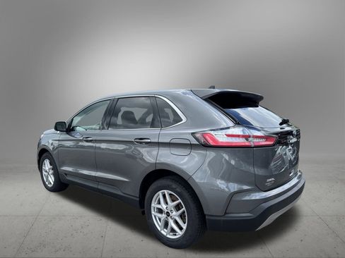 Certified 2024 Ford Edge SEL image 3
