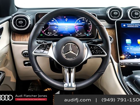 Used 2025 Mercedes-Benz GLC 300 w/ Winter Package image 18