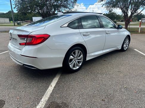 Used 2019 Honda Accord LX image 4
