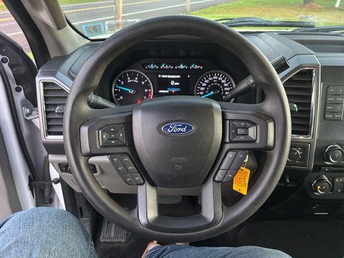Used 2018 Ford F250 XLT image 28
