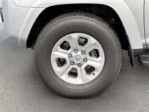 Used 2023 Toyota 4Runner SR5 image 27