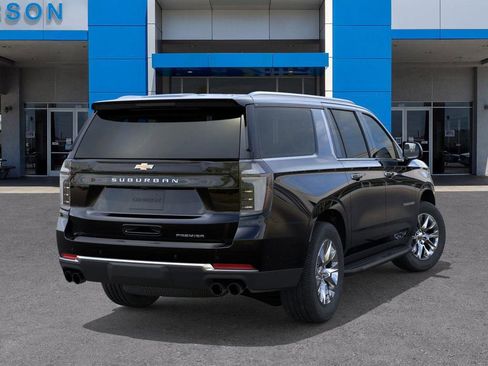 New 2026 Chevrolet Suburban Premier RWD image 4
