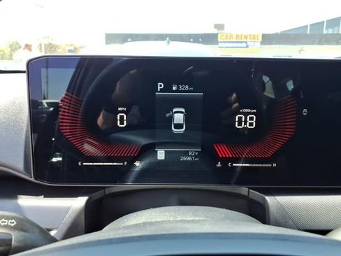 Used 2025 Kia K4 FWD image 14