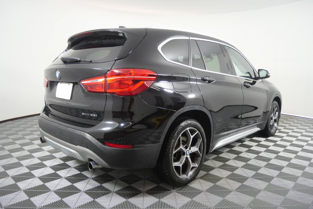 Used 2018 BMW X1 sDrive28i FWD image 4