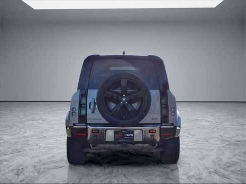 Used 2020 Land Rover Defender 110 X image 6