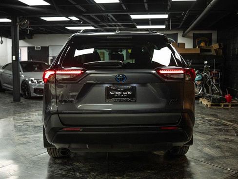 Used 2024 Toyota RAV4 XLE Premium w/ Weather Package image 6
